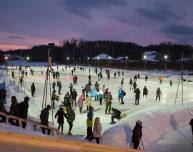 В Томске продолжают работать 27 ледовых катков и 8 лыжных без
