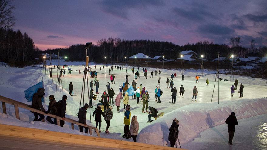 19 ледовых катков открылись в Томске