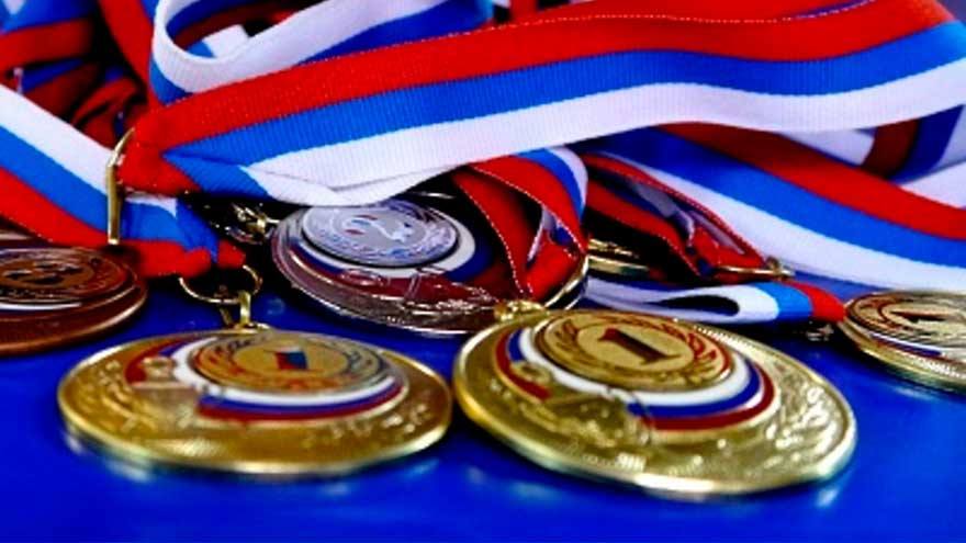 Томские прыгуны с трамплина завоевали 10 медалей на турнире в Междуреченске