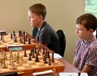 На призы первенства области претендуют более 300 шахматистов