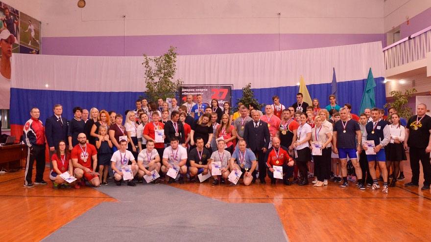  Северчане — победители и призеры Кубка Сибири по жиму штанги
