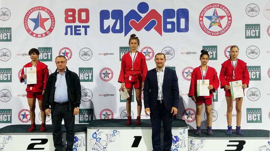 Томичка завоевала медаль на первенстве России по самбо