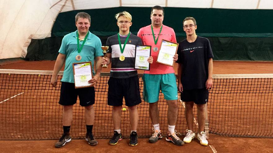 Олег Мартыненко победил в очередном этапе Кубка теннисного клуба «Чемпион»