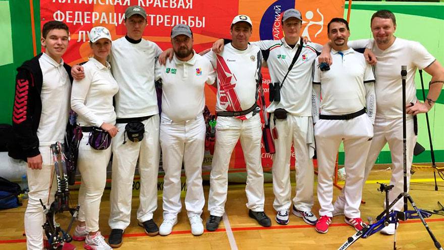 Томские лучники завоевали медали в Барнауле и готовятся принимать гостей