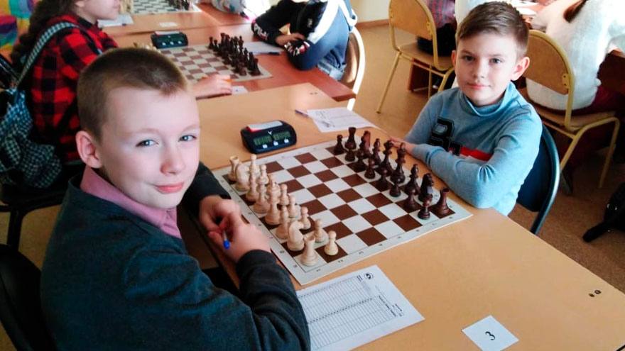 Шахматный турнир в Северске собрал более сотни ребят