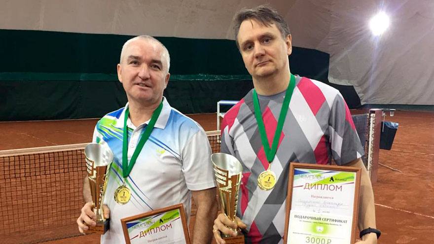 Опыт против молодости. Репортаж SportUs.Pro с парного теннисного турнира