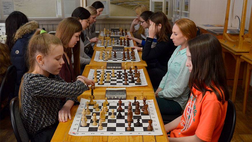 Студентов и преподавателей приглашают на турнир по шахматному блицу