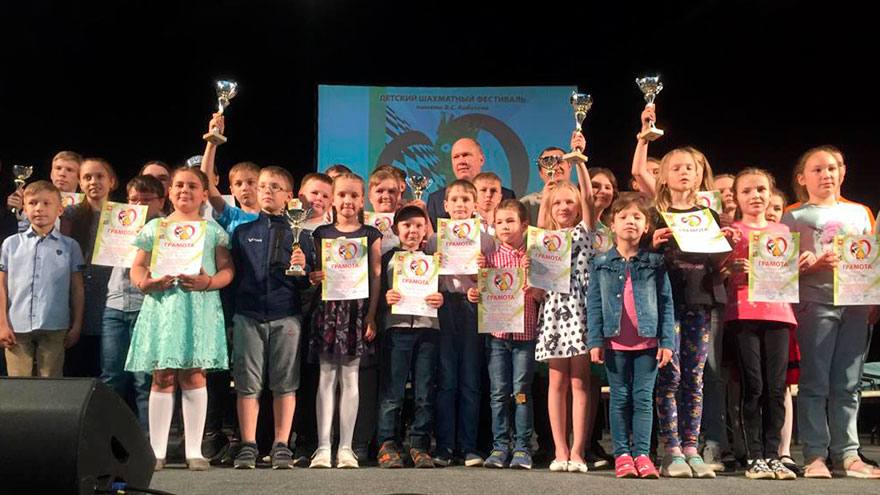 Томичи завоевали медали на шахматном фестивале в Челябинске  