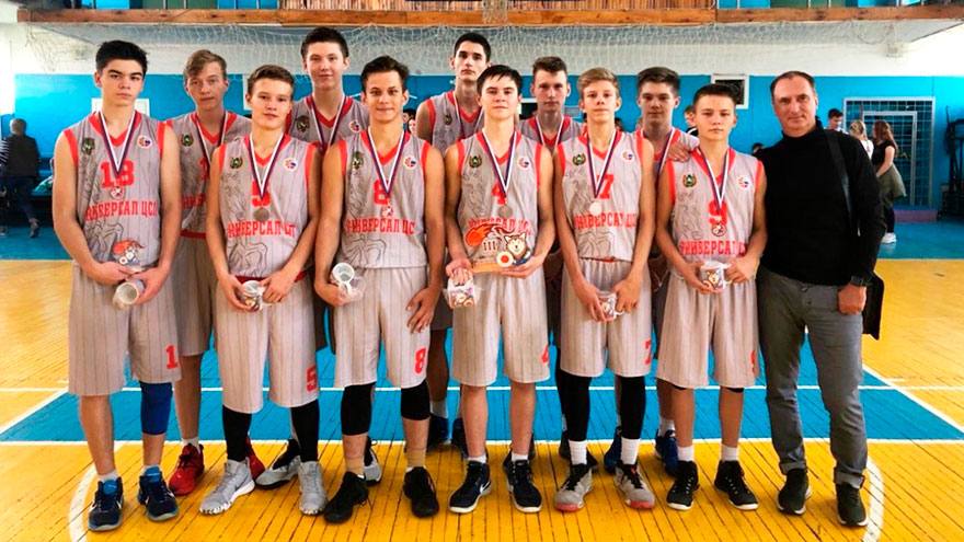 Юные томские баскетболисты завоевали медали на турнире в Барнауле
