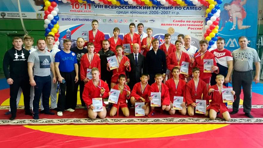 Самбисты Томской области отличились на всероссийском турнире