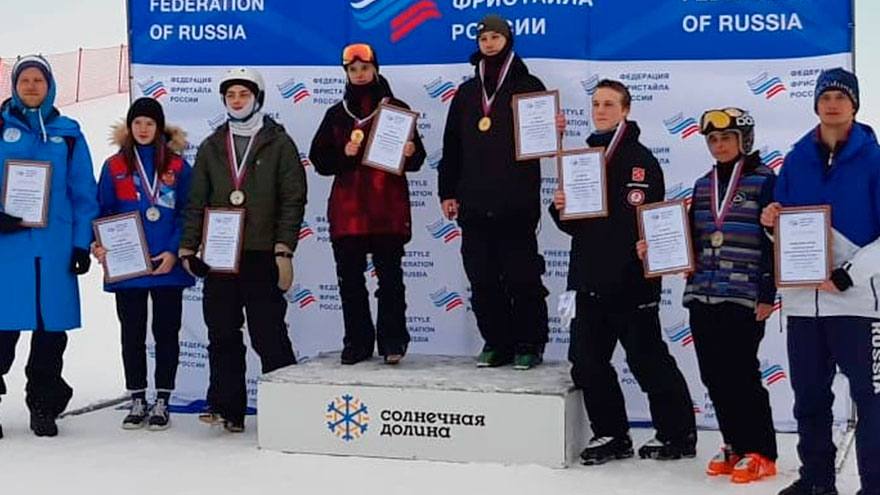 Богдан Бут завоевал вторую золотую медаль на первенстве РФ по фристайлу