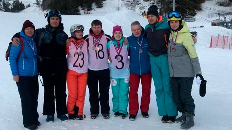 Томичи отличились на Академиаде РАН по горным лыжам и сноубордингу