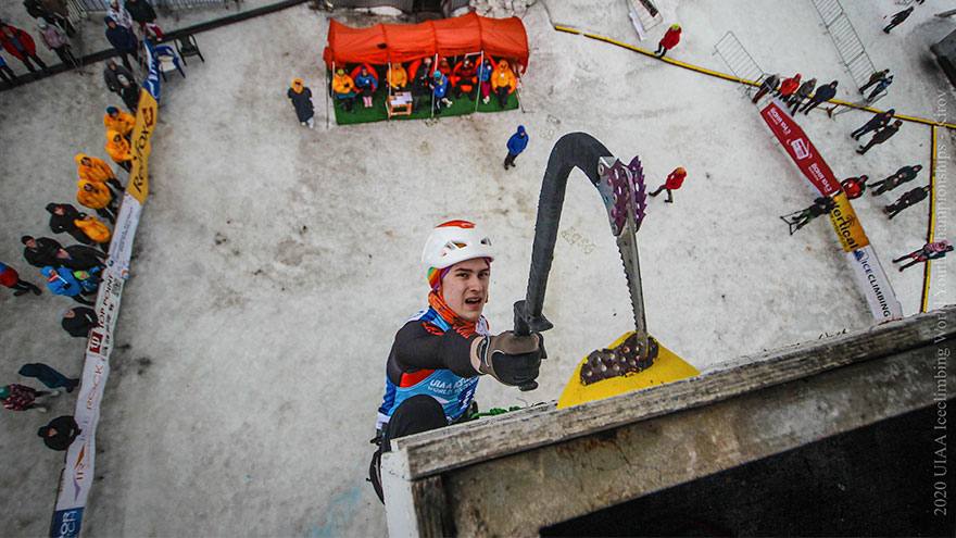 Альпинисты из Томска отличились на первенстве мира по ледолазанию