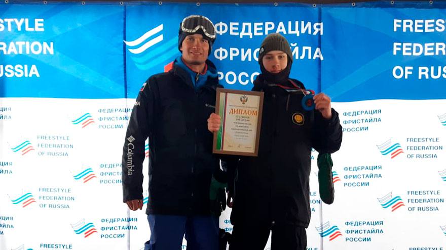 Томич завоевал бронзу на чемпионате России по фристайлу