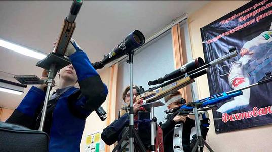 Стрелки готовятся к серии всероссийских стартов. Репортаж SportUs.Рro с огневого рубежа