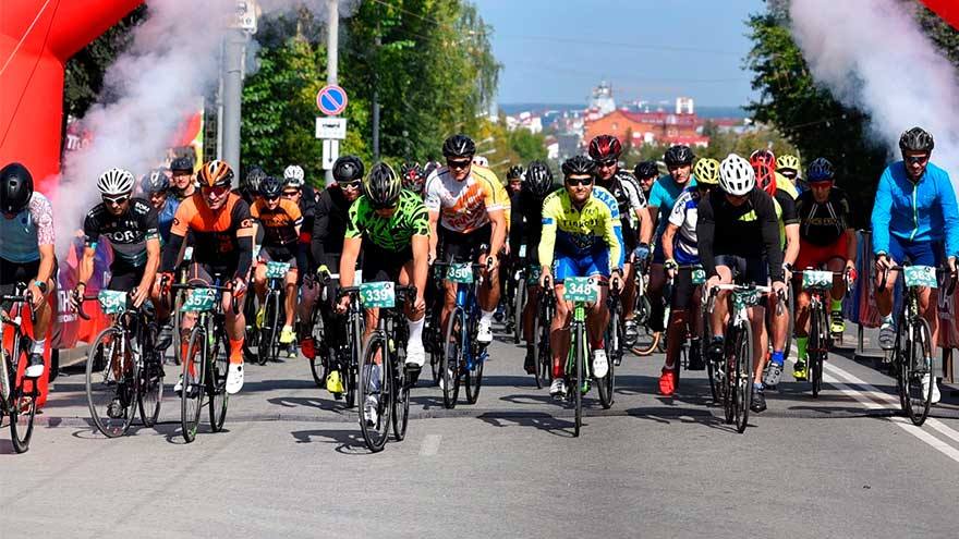 В велогонке «Terra Siberia Tour» стартовали полторы сотни спортсменов