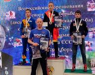 Борцы из Томской области завоевали золото, серебро и бронзу всероссийского турнира