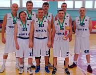 Томские ветераны победили в межрегиональном турнире по баскетболу