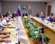 Губернатор и президент Всероссийской федерации самбо провели встречу и форум