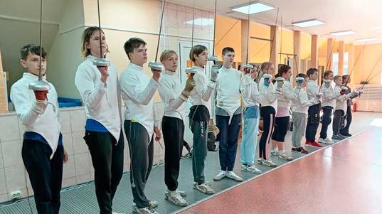 Юные фехтовальщики стартуют в первенстве России