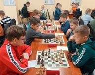 «Снежная королева» собрала более сотни шахматистов