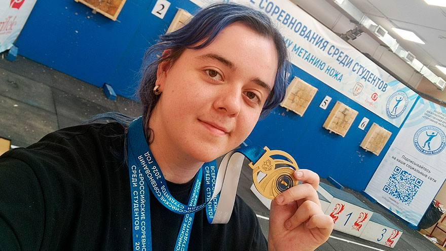 Фееричный старт томички на всероссийском турнире по спортивному метанию ножа